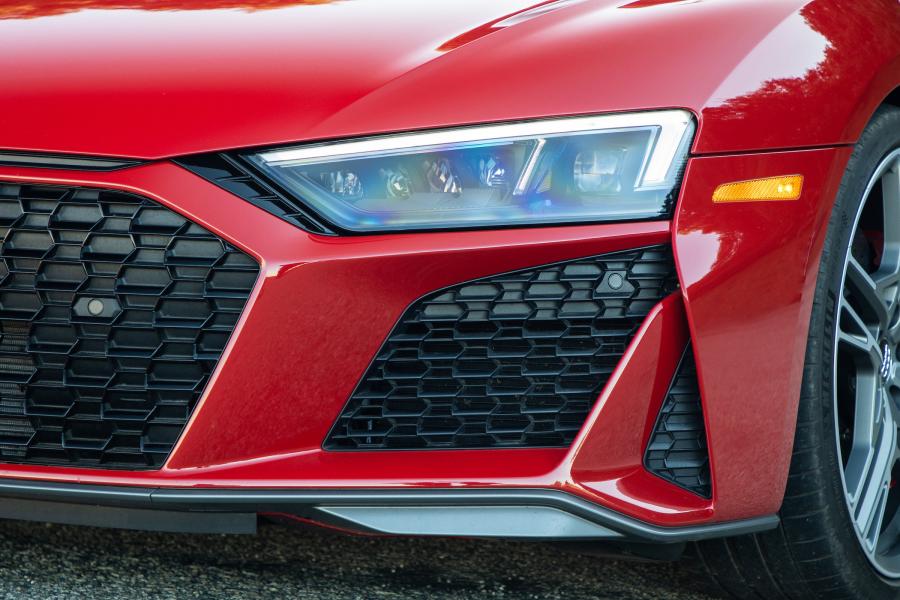 Детали экстерьера Audi R8 V10 Performance 2019 года  (NA) (фото 42 из 62)